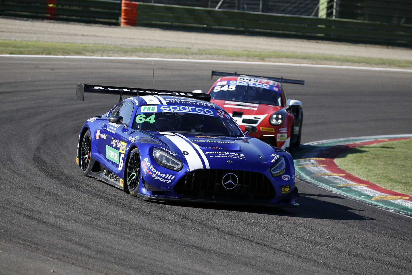 Antonelli non vince solo a Monza. Albag/Ferrari trionfano a Imola