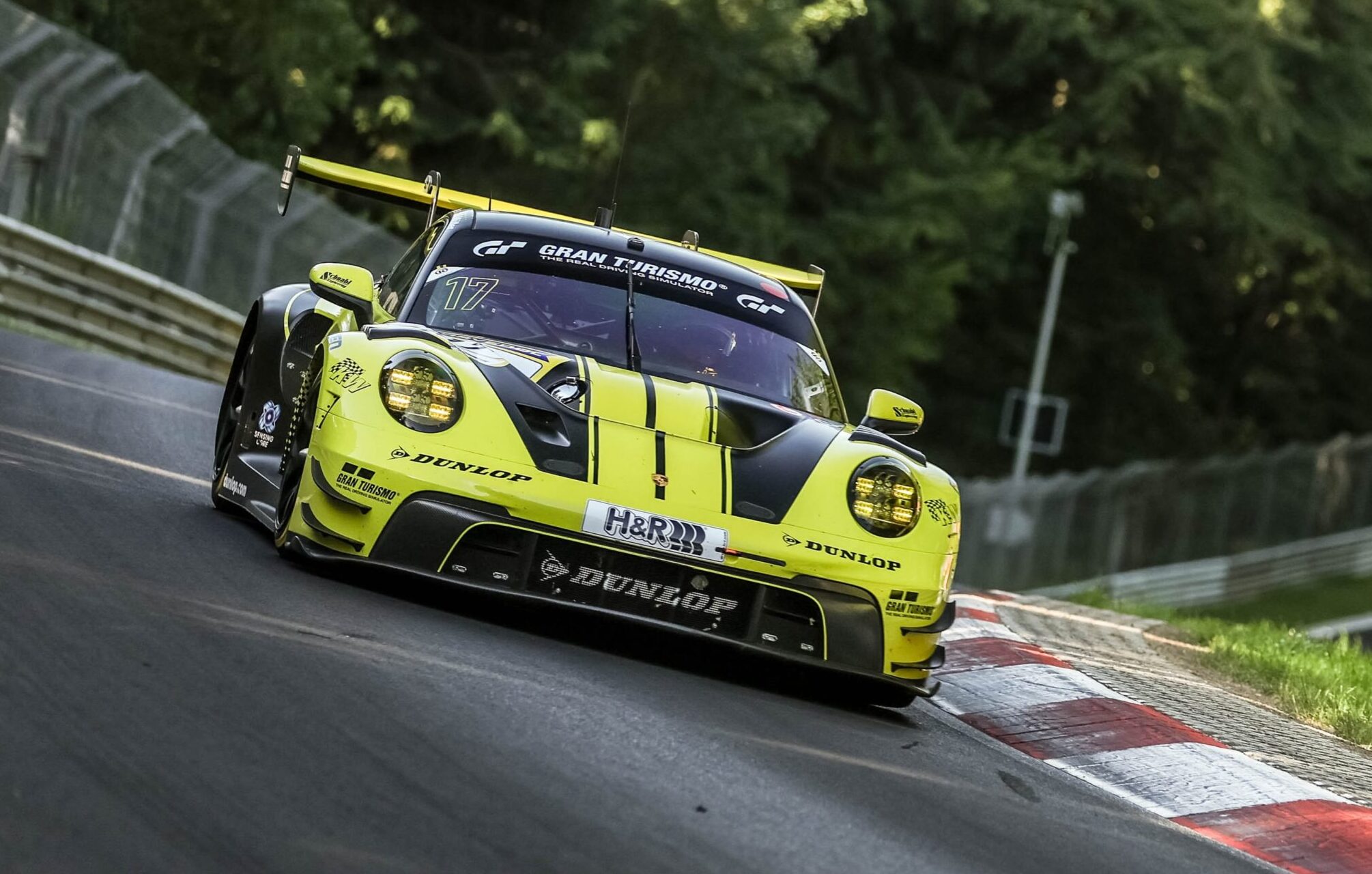 1-2 Porsche nell’ultima prova dell’anno