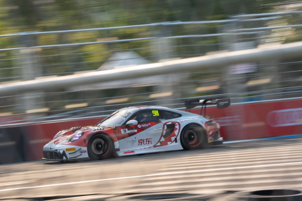 Pechino, race-2: Absolute Porsche al top con Ruohan/Ghiretti